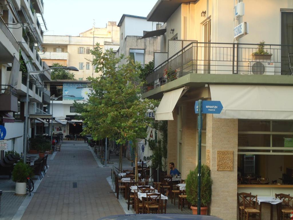 乔治酒店 卡拉马塔 外观 照片